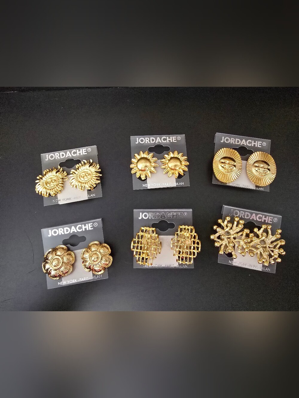 Vintage Jordache gold toned clip-on earrings, costume jewelry, NWT
